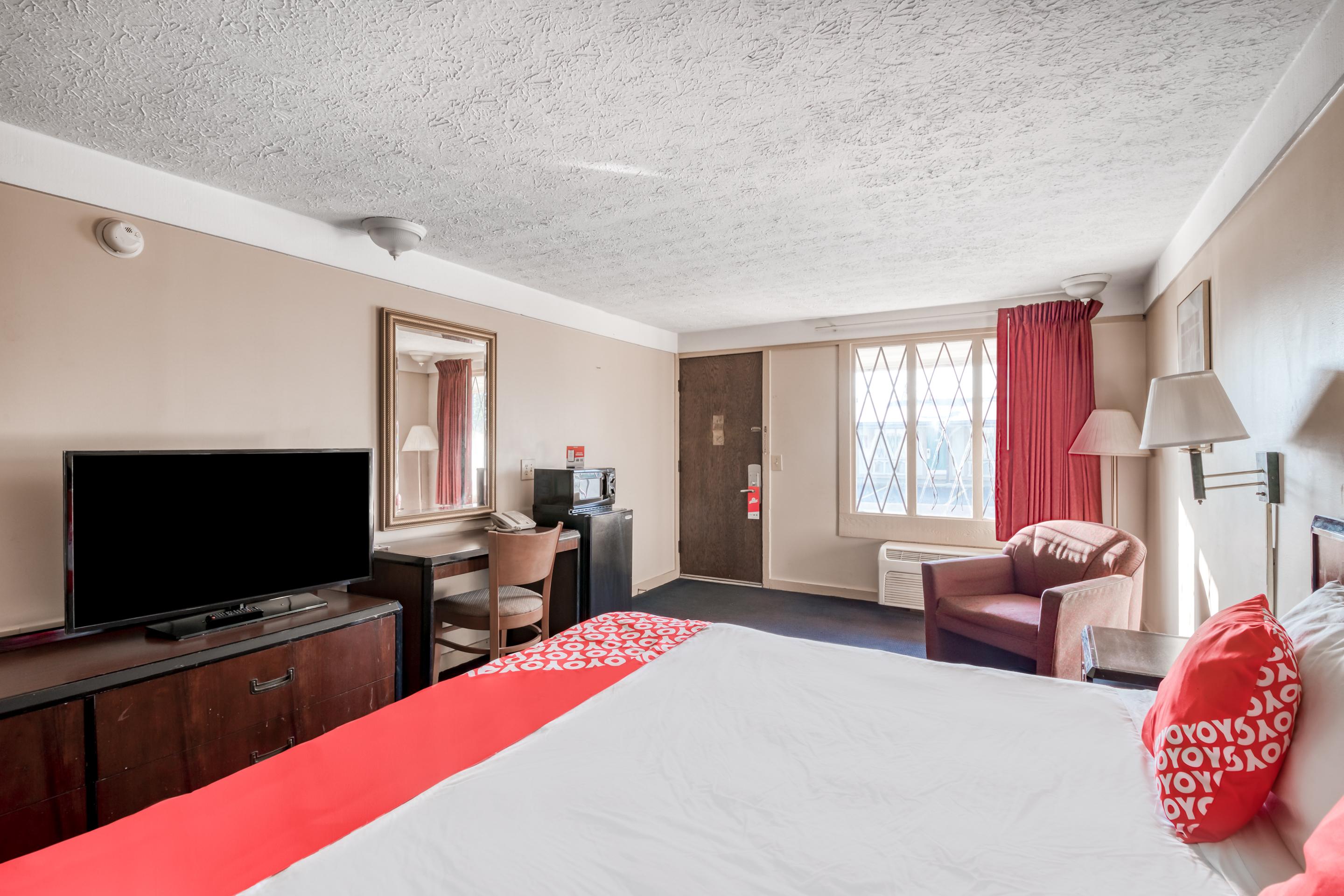 Oyo Hotel Wadsworth Oh I-76 المظهر الخارجي الصورة
