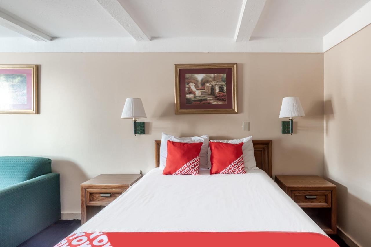 Oyo Hotel Wadsworth Oh I-76 المظهر الخارجي الصورة